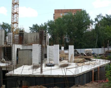 Строительство ЖК на ул. Кирова, д. 10, Август 2013